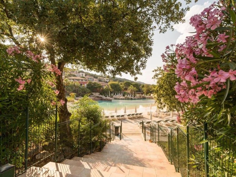 Le Mas De Grimaud Extérieur photo
